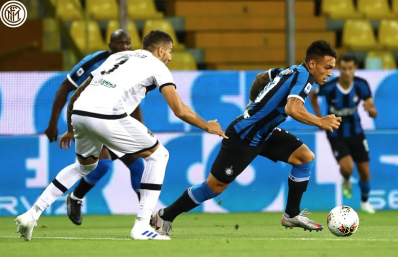 包含纳达尔在RNG比赛中绝杀，逆转引发热议！的词条