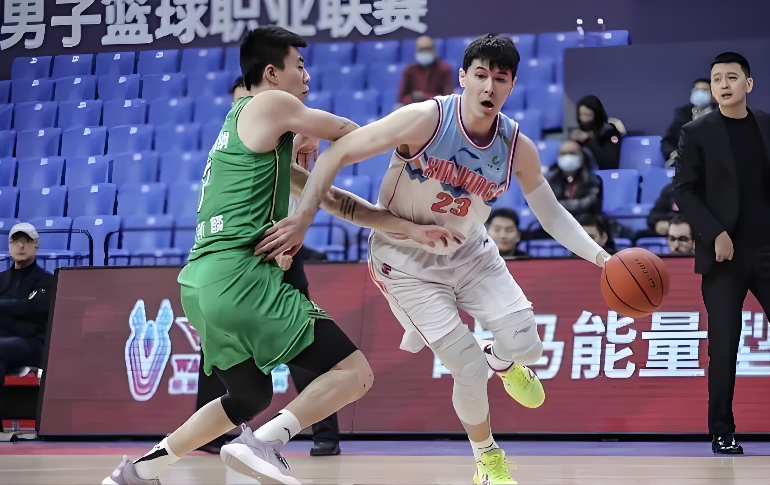 浙江稠州冲刺阶段完成体检；志在德甲名次提升；气氛紧张；阵容厚度经受考验的简单介绍