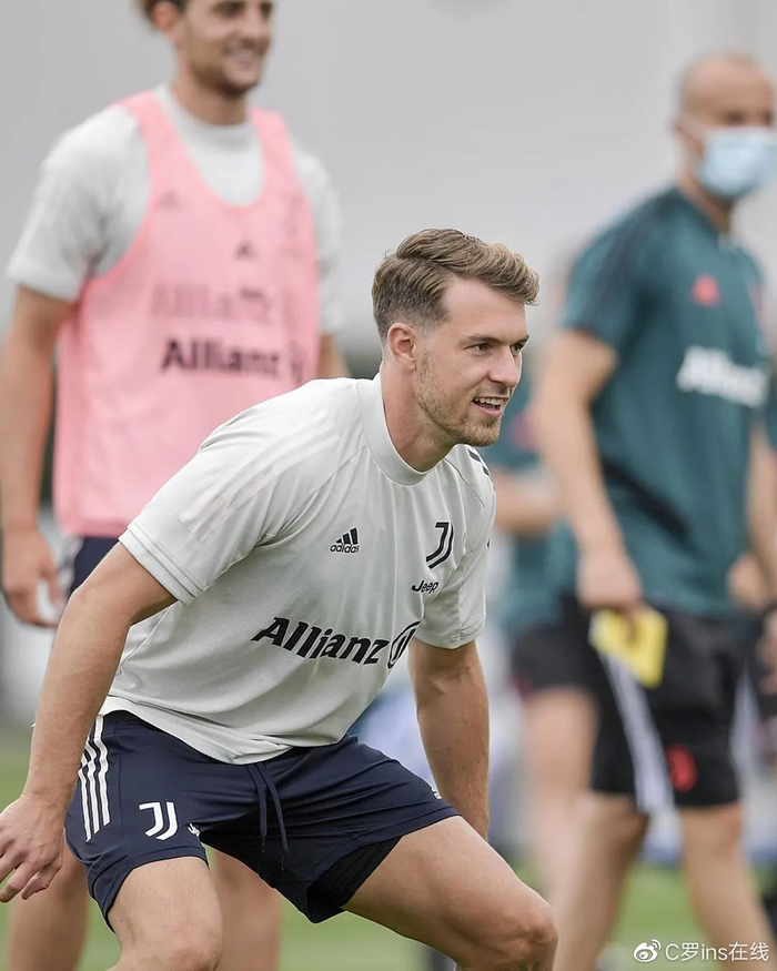 重磅！华盛顿奇才赛后主帅复盘转会期葡萄牙体育调整名单以备意大利杯，明尼苏达森林狼强势反弹备战国王杯的简单介绍