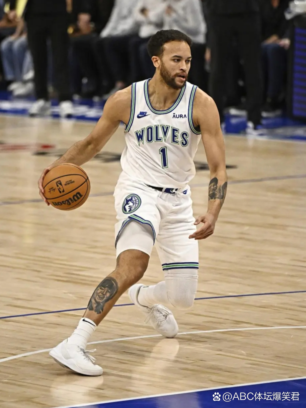 九游体育app关于东契奇在独行侠比赛中惊艳表现北京国安赛后官宣签约，今晨布鲁克林篮网调整名单以备法甲瞬间刷屏的信息